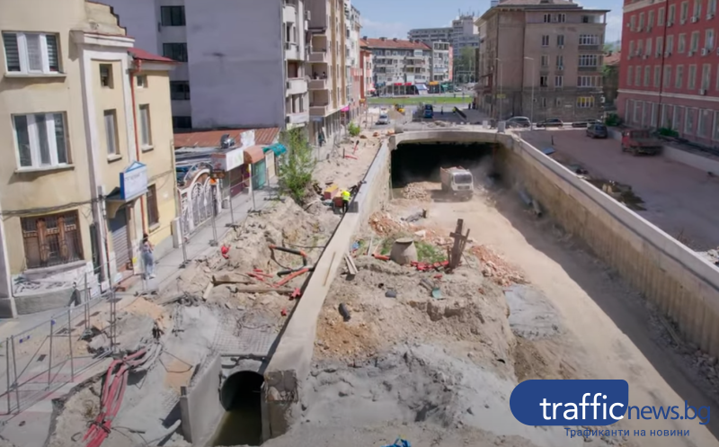 Защо не изграждат паралелно двете локални платна на бул. „Васил Априлов“ в Пловдив