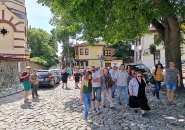 Археологът Мая Мартинова разкрива тайните на Римския Пловдив