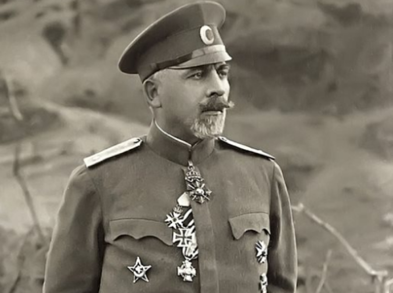 157 години от рождението Владимир Вазов - непобедения генерал