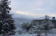 Майски сняг и днес в Родопите