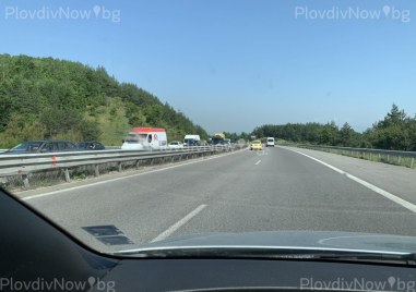 Катастрофа с линейка стана на АМ “Тракия“ на входа за Пловдив