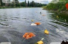 Тялото, изплувало от Марица, е на 43-годишен мъж - вероятна лична драма в основата на инцидента tialoto-izpulvalo-maritsa-e-43-godishen-055-401.jpg