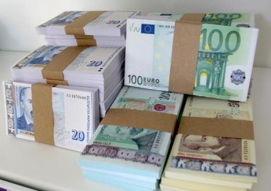 Богатството на българите надхвърля 1 трилион лева