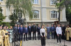 Тържествен камбанен звън и празнична атмосфера за 24 май в Пловдив