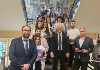 Талантите на Пловдив: Благодарим на своите учители за знанията и вдъхновението