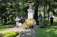 plovdiv-pochita-denia-botev-voenen-323.png