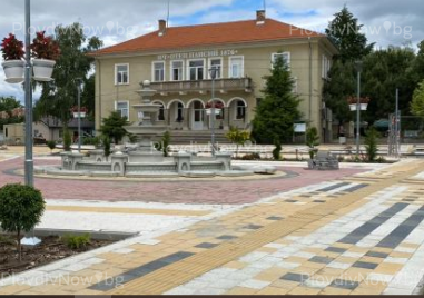 Реновираният площад в Брезово ще бъде официално с голямо събитие