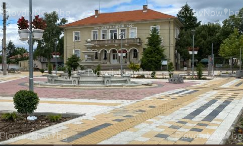 Реновираният площад в Брезово ще бъде официално с голямо събитие