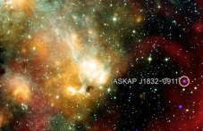 astronomi-otkriha-unikalen-nebesen-obekt-288.jpg
