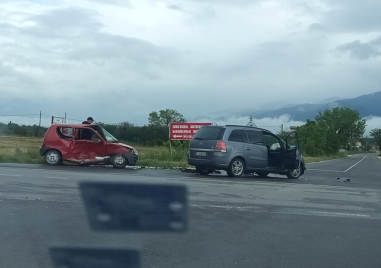 Карловци с ултиматум към АПИ заради опасно кръстовище край града