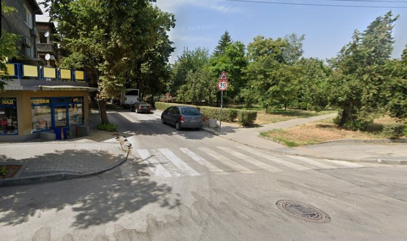 Тротоар осакати жена в Пловдив, тя осъди Общината