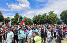 avtobusi-dokaraha-protestirashti-046-002.jpeg