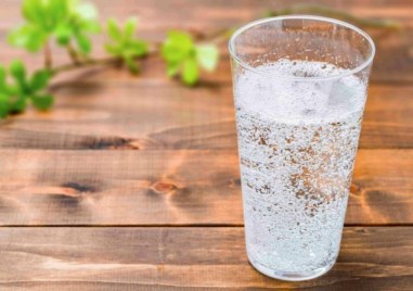 Газираната вода може да подпомогне метаболизма и отслабването