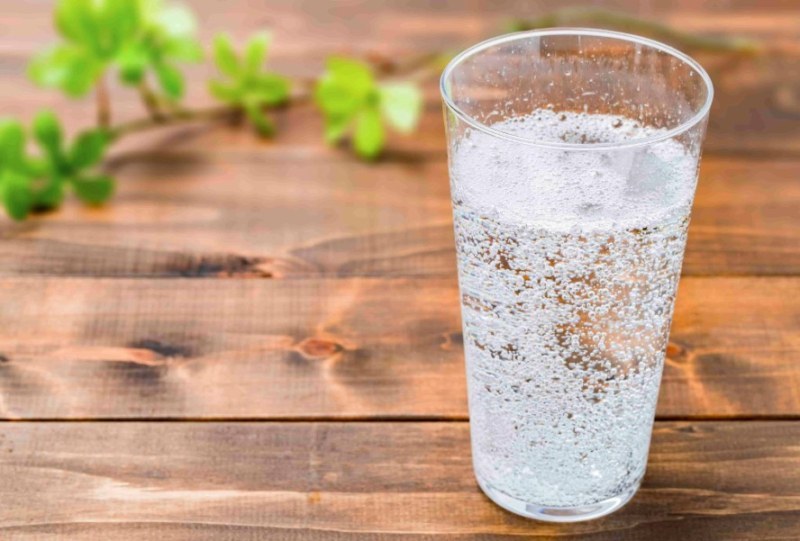 Газираната вода може да подпомогне метаболизма и отслабването