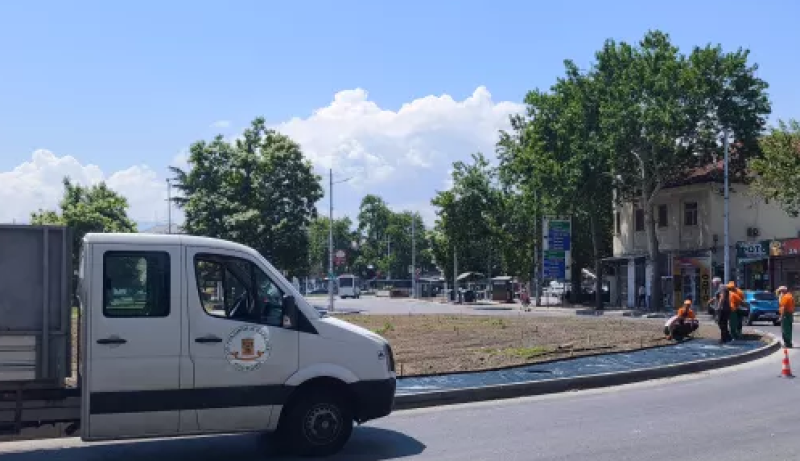 Подготвят колелото на Централна гара да стане цветно, красиво и зелено