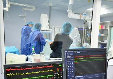 Животоспасяваща процедура без отворена сърдечна операция в УМБАЛ „Свети Георги“ – Пловдив