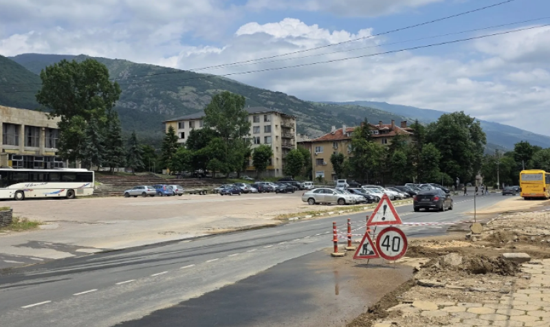 Овладяха тежката ВиК авария в Сопот