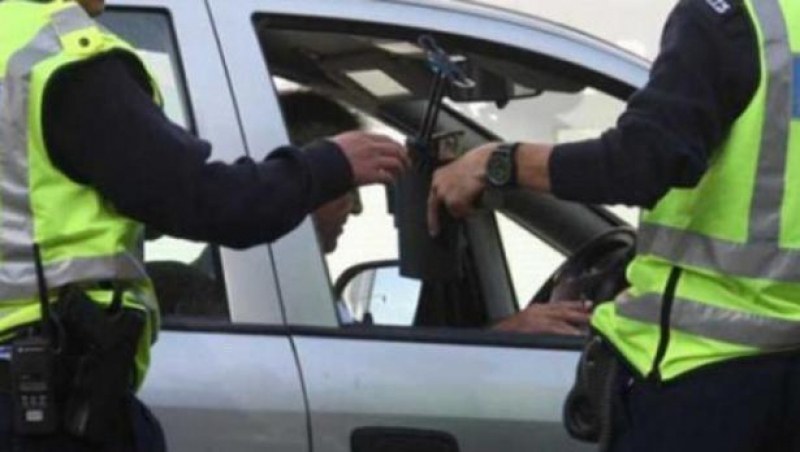 Трима мъртвопияни шофьори хванаха в Пловдив само за ден Трима мъртвопияни шофьори хванаха в Пловдив само за ден