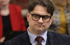 Потушават бунтовете в културния сектор със 150 млн. лв.