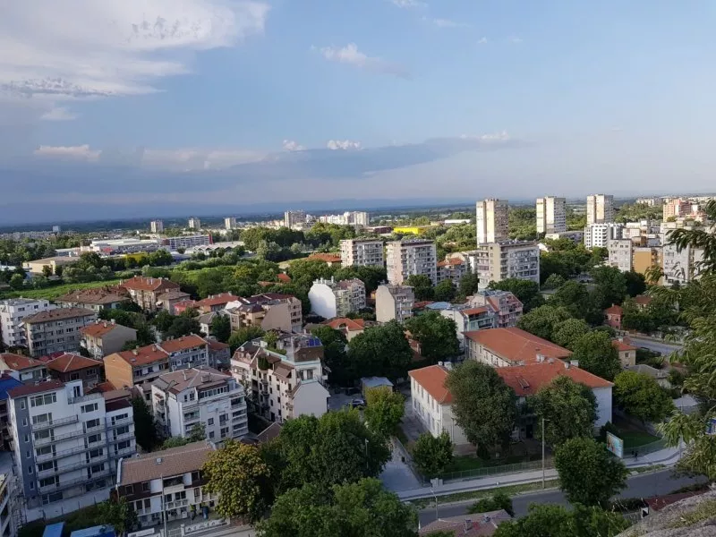 Новата година донесе пореден ръст в цените на имотите в Пловдив, но стойността на сделките спада