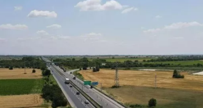 Затвориха ленти за движение на АМ “Тракия“ край Пловдив