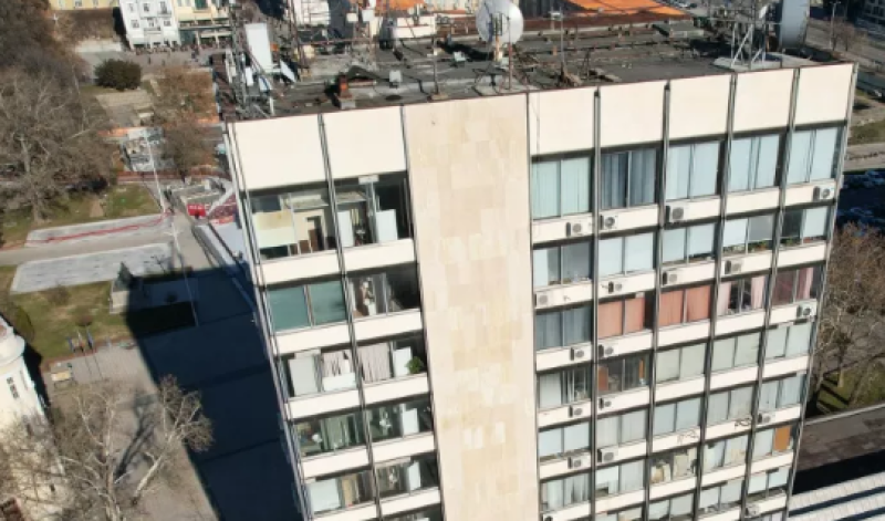 Общината обяви поръчка за санирането на бившия Партиен дом