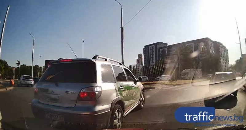 Шофьор камикадзе обърка пътното движение с рулетка, замалко да предизвика меле