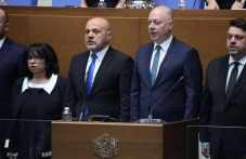 i-tretiiat-vot-nedoverie-kam-kabineta-576.png