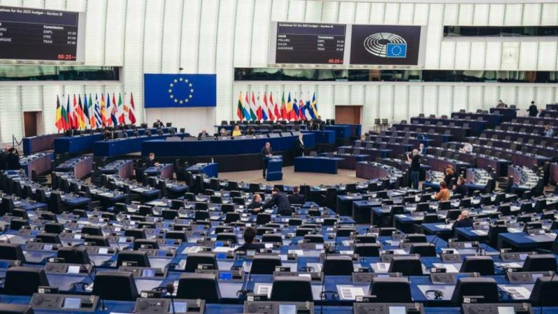 Европейският парламент официално каза “да“ на България за еврозоната!