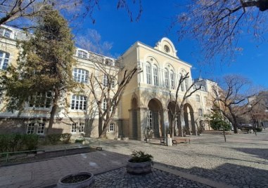 Хуманитарната и двете елитни езикови гимназии - най-желаните сред седмокласниците в Пловдив