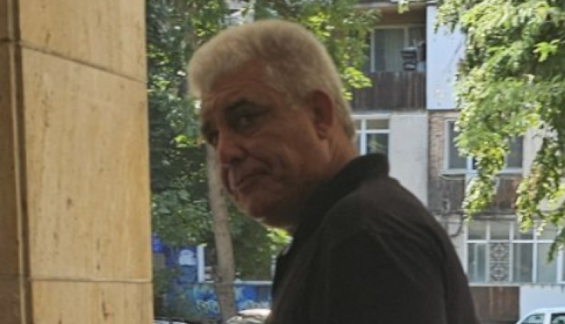 Пиянска свада завърши със смърт в Карловско, съдят 60-годишен мъж