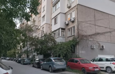 Колата осъмна с лепило по ключалката и липсващи чистачки в Кючука