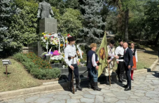 Пловдив почете Апостола