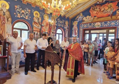 Откриха нов храм в община Съединение