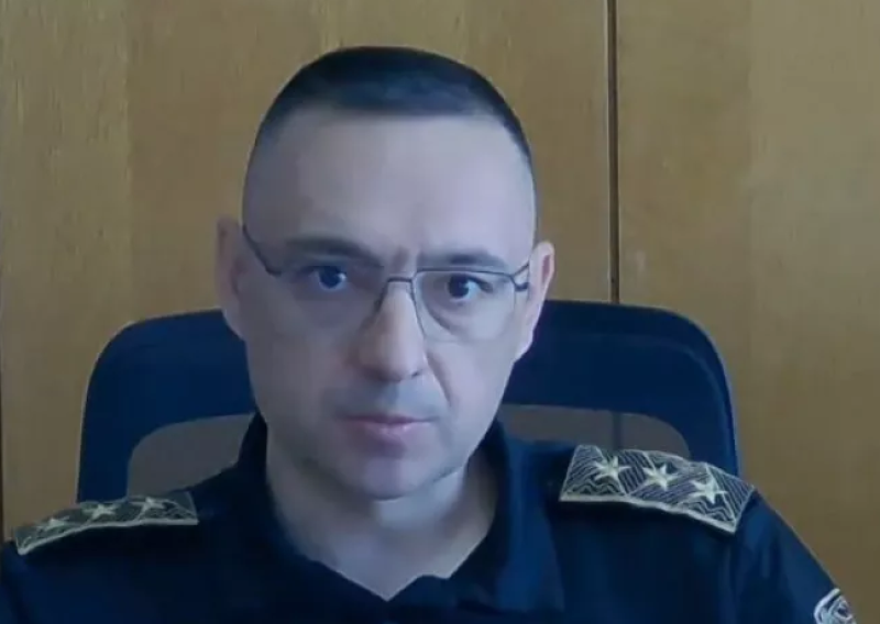 Тежко денонощие за българските огнеборци, овладяха 200 пожара