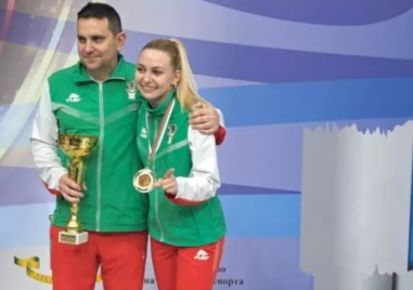 Най-добрата българска  фехтовачка Йоана Илиева стана пета в света