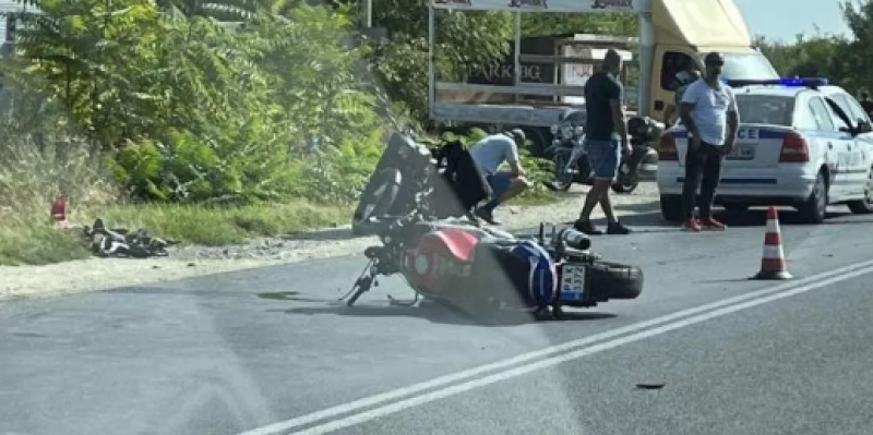 Пиян моторист се блъсна челно в камион край Първенец