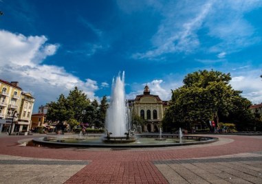 Предимно слънчева събота в Пловдив, температурите се повишават
