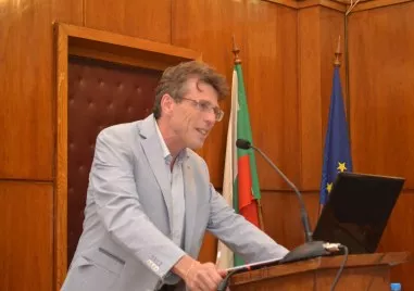 Голямата базилика събира преподаватели по класически езици на международен форум