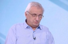 Пловдивският журналист и почетен гражданин Евгений Тодоров празнува рожден ден