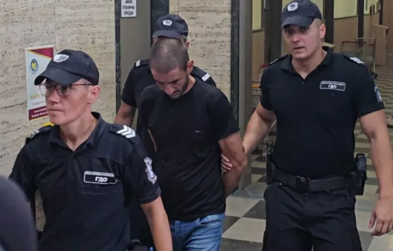 Оставиха в ареста Никола, пребил жестоко клошар в Кючука