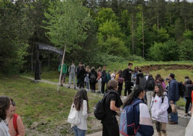 МОН предлага да се засили контролът при еднодневните ученически екскурзии