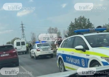 Тежка катастрофа с моторист след Скобелева майка, ударил се в бус и още няколко коли в насрещното ВИДЕО