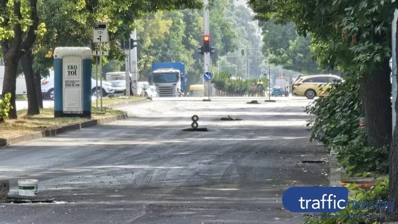 Краят на ремонта се вижда, до дни пускат движението по бул. „Дунав”