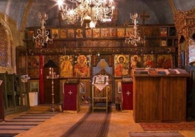 Свети Емилиан и свети Трендафил Загорски почита Църквата днес