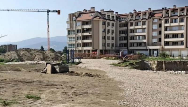 Областният управител на Пловдив върна скандално решение за строежи в полето