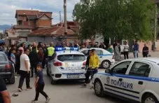 Мъж уби съпругата си и опита да се самоубие в Пловдив