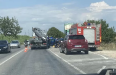 Тежка катастрофа стана край Пловдив, кола е смачкана