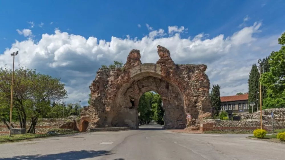 Уикенд с джаз, ретро автомобили и спорт в Хисаря
