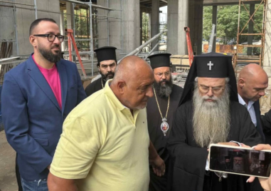 Над 2 млн. лв. са нужни за довършване на новата църква в Тракия, Борисов обеща да ги намерят